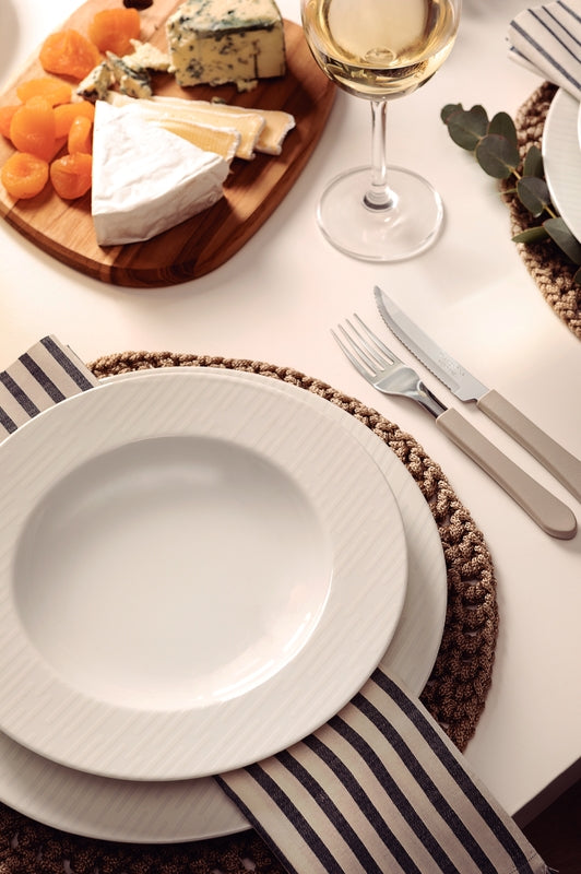 Load image into Gallery viewer, Tramontina Marie 6-Piece Set of Porcelain Dinner Plates, 27 cm
