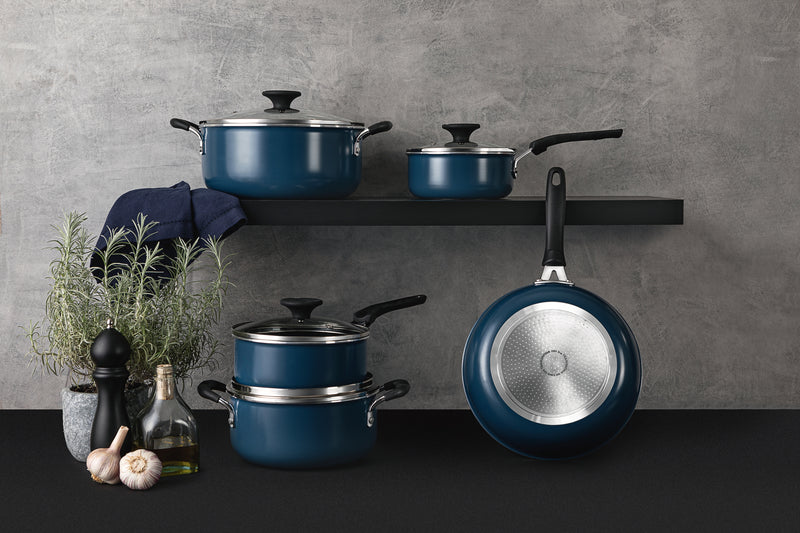 Load image into Gallery viewer, Tramontina Tunis 5-Piece Aluminum Cookware Set with Ceramic Internal Coating and Mediterranean Blue Silicone Exterio
